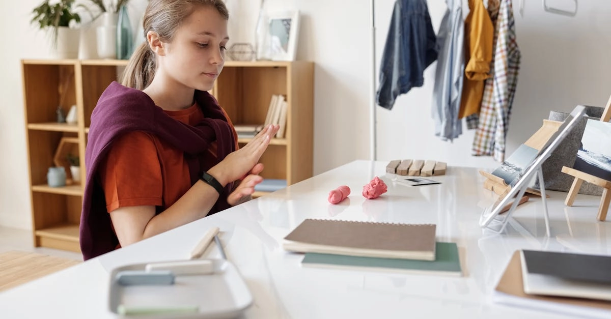découvrez tout sur le mildiou blanc, un champignon qui affecte de nombreuses plantes. apprenez à identifier ses symptômes, les conditions favorables à son apparition et les méthodes efficaces pour le contrôler et le prévenir dans votre jardin.
